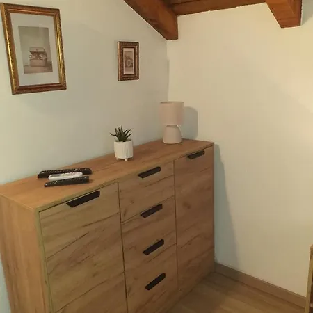 Apartment Apartman Nika *