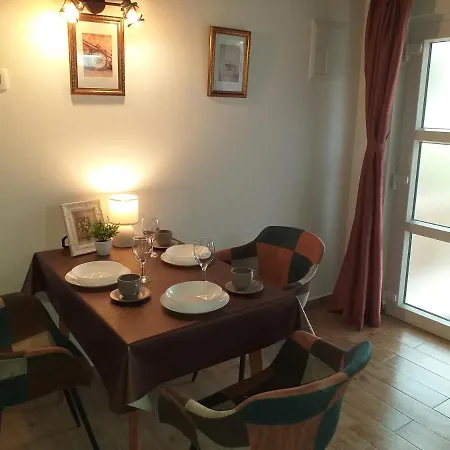 Apartment Apartman Nika
